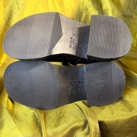 Vintage Dr. Martens Black Mary Jane Platforms various sizes! - Picture 6 of 10